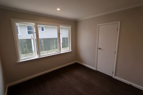 Photo of property in 15 Baylands Drive, Newlands, Wellington, 6037