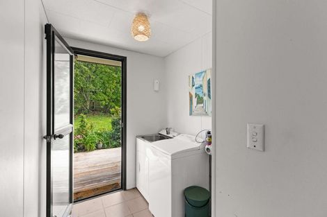 Photo of property in 28 Kotinga Avenue, Glen Eden, Auckland, 0602