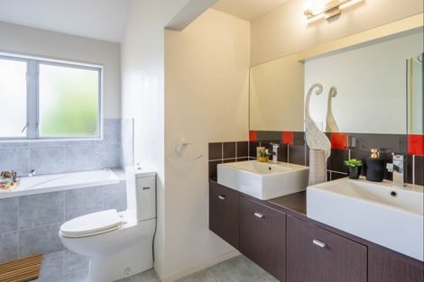 Photo of property in 160 Manly Street, Paraparaumu Beach, Paraparaumu, 5032