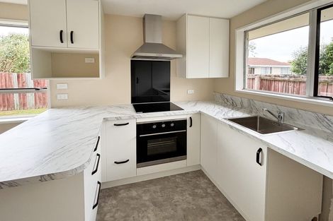 Photo of property in 42 Chipping Lane, Redwood, Christchurch, 8051