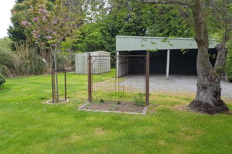 Photo of property in 90 Gladstone Road, Woodend, 7610