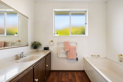Photo of property in 11 Kerry Court, Cromwell, 9310