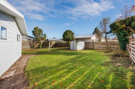 Photo of property in 41 Acacia Street, Kelvin Grove, Palmerston North, 4414