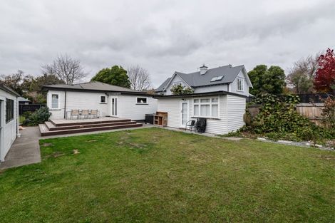 Photo of property in 37 Hawford Road, Opawa, Christchurch, 8023