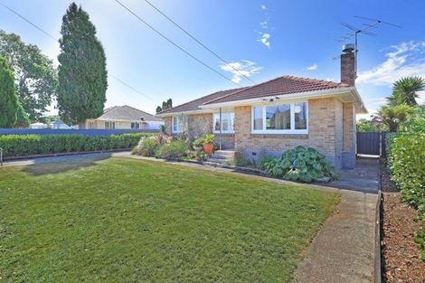 Photo of property in 8 Kerry Place, Papakura, 2110