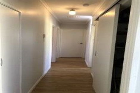 Photo of property in 33 Redwood Drive, Massey, Auckland, 0614