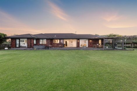 Photo of property in 43 Norm Freeman Drive, Te Puke, 3119