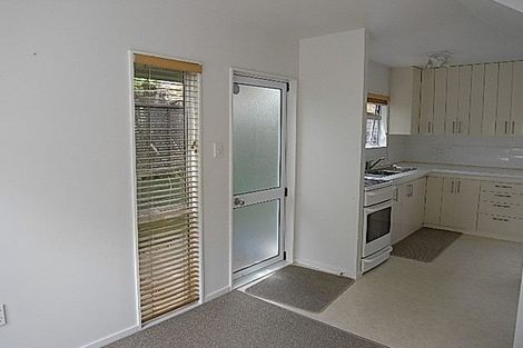 Photo of property in 2/53 Newington Road, Henderson, Auckland, 0612