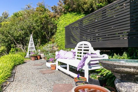 Photo of property in 7 Selkirk Way, Karori, Wellington, 6012