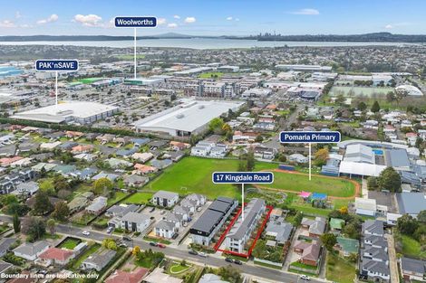 Photo of property in 3/17 Kingdale Road, Henderson, Auckland, 0610