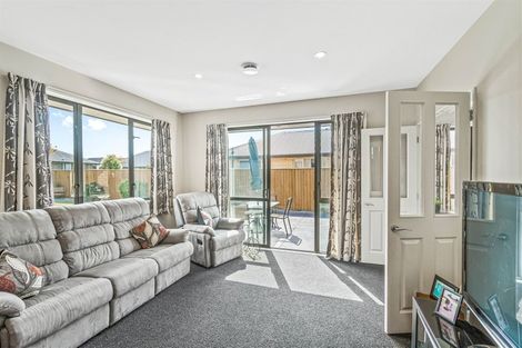 Photo of property in 184 Brookside Road, Rolleston, 7614