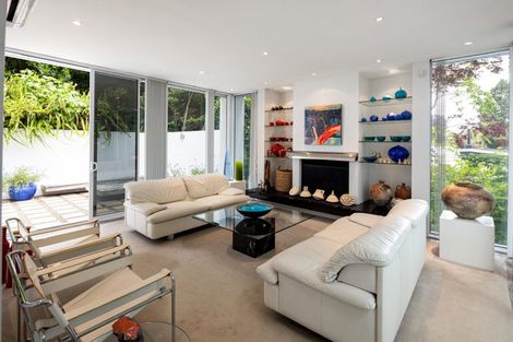 Photo of property in 1a Hamilton Parade, Hamilton Central, Hamilton, 3204