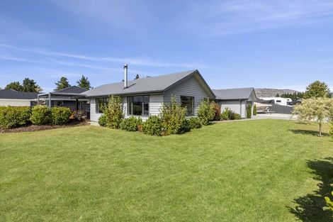 Photo of property in 7 Wren Street, Albert Town, Wanaka, 9305