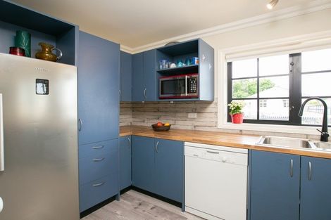 Photo of property in 44 Main Street, Greytown, 5712