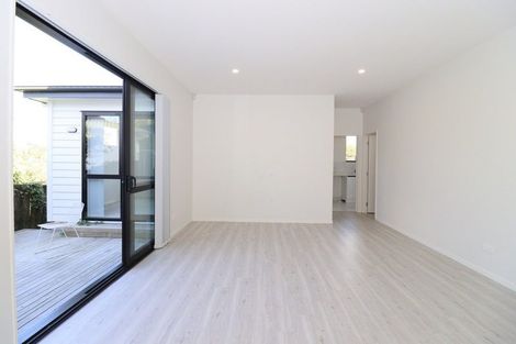 Photo of property in 127a Oreil Avenue, West Harbour, Auckland, 0618