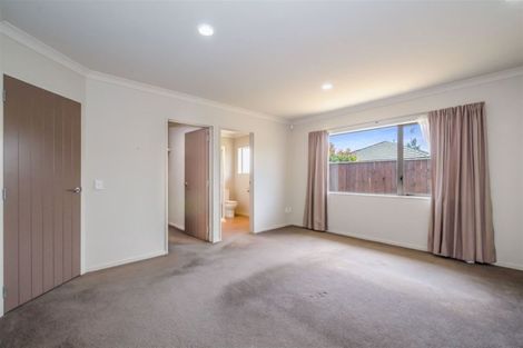 Photo of property in 16 Manhattan Court, Paraparaumu Beach, Paraparaumu, 5032