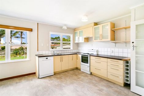 Photo of property in 7 Tapu Road, Huapai, Kumeu, 0810
