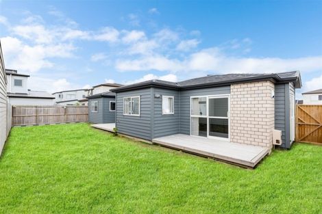 Photo of property in 3 Toutouwai Lane, Favona, Auckland, 2024