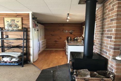 Photo of property in 223 Whirinaki Road, Eskdale, Napier, 4182
