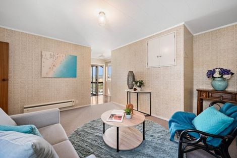 Photo of property in 7 Tree Top Lane, Paparangi, Wellington, 6037