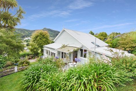 Photo of property in 210 Saint Vincent Street, Toi Toi, Nelson, 7010