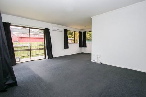 Photo of property in 19 Matipo Crescent, Pukete, Hamilton, 3200