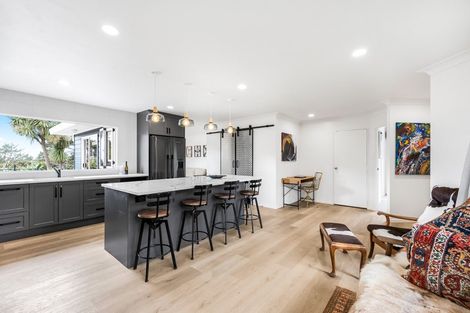 Photo of property in 6/199 Birdwood Road, Massey, Auckland, 0614