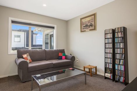 Photo of property in 2 Pacific View, Whitby, Porirua, 5024