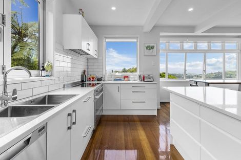 Photo of property in 17 Fortunatus Street, Brooklyn, Wellington, 6021