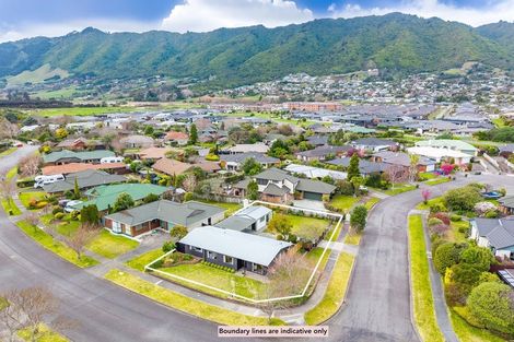 Photo of property in 21 Awanui Drive, Waikanae, 5036