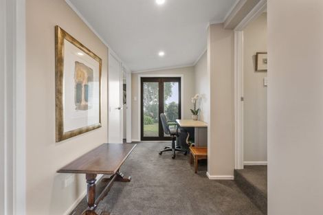 Photo of property in 8 First Avenue, Glenbrook, 2681