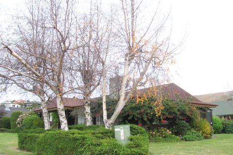 Photo of property in 1 Churchill Drive, Taradale, Napier, 4112