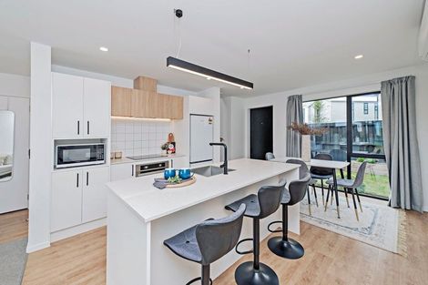Photo of property in 12 Miromiro Street, Broomfield, Christchurch, 8042