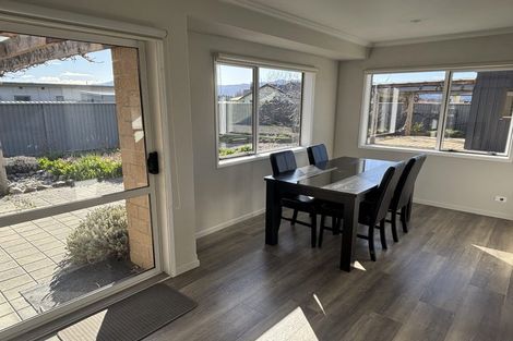 Photo of property in 44 Quinnat Street, Albert Town, Wanaka, 9305