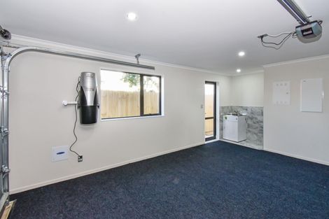 Photo of property in 8 Cambridge Road, Manurewa, Auckland, 2102