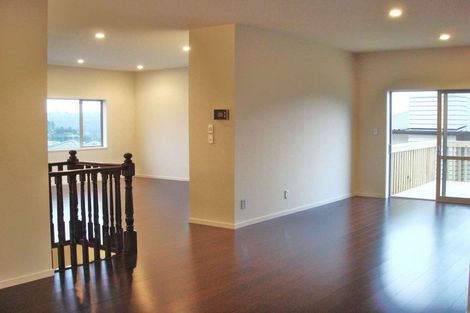 Photo of property in 72 Oakway Drive, Schnapper Rock, Auckland, 0632