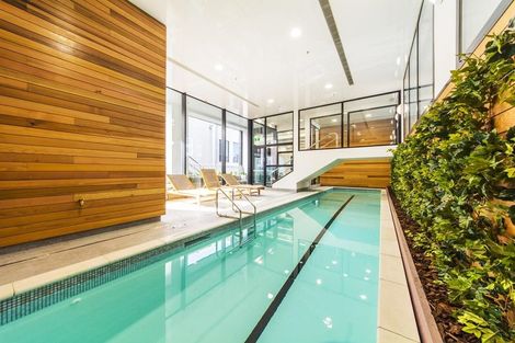Photo of property in 8a Albany Highway, Greenhithe, Auckland, 0632