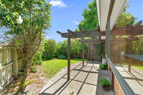 Photo of property in 15 Topaz Place, Bishopdale, Christchurch, 8053