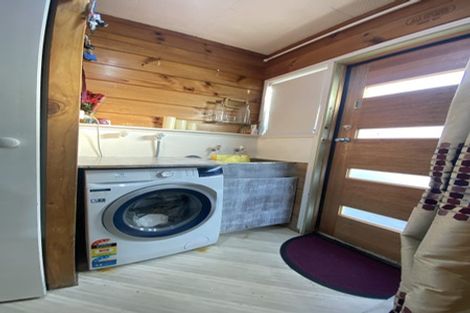 Photo of property in 1/42 Starforth Place, Henderson, Auckland, 0612