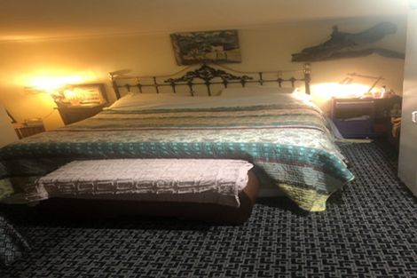 Photo of property in 90 Otakou Golf Course Road, Otakou, Dunedin, 9077