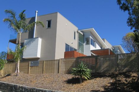 Photo of property in 87 Castor Bay Road, Castor Bay, Auckland, 0620