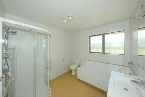 Photo of property in 10 Conie Glen Lane, Broomfield, Christchurch, 8042