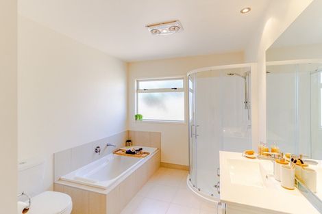 Photo of property in 1b Oxford Street, Taradale, Napier, 4112