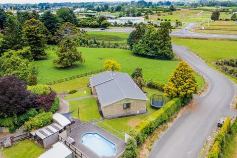 Photo of property in 3872 Mountain Road, Stratford, 4391
