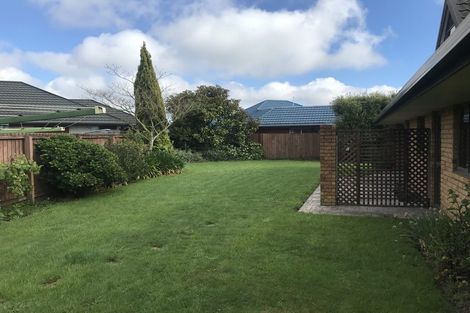 Photo of property in 2 Lantern Lane, Halswell, Christchurch, 8025