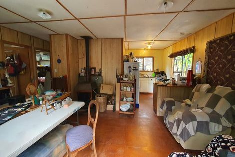 Photo of property in 48 Schoolhouse Bay Road, Kawau Island, 0920
