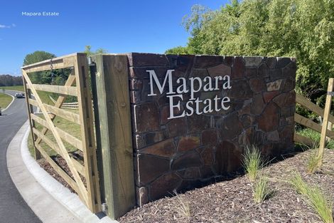 Photo of property in 10 Willow Lane, Acacia Bay, 3385