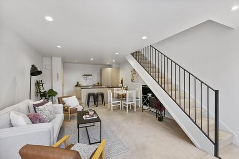 Photo of property in Mendoza Terraces, 9 Ebor Street, Te Aro, Wellington, 6011