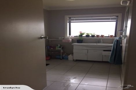 Photo of property in 28 Wayside Avenue, Burnside, Christchurch, 8053