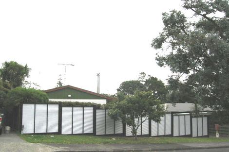 Photo of property in 40 Paramu Avenue, Birkdale, Auckland, 0626